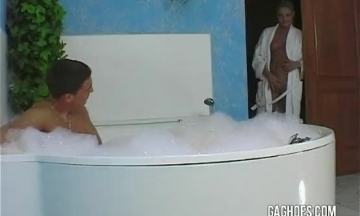 صورسكس نسوان لبن في الشوارع